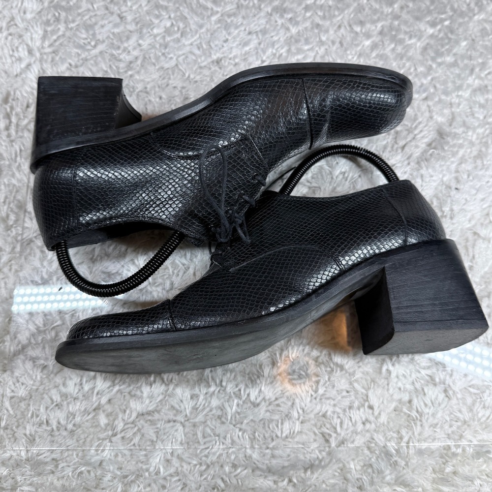 Kenneth Cole Shoes Women's 9B Vintage Black 90s Y2K Leather Block Heel Oxford - Picture 8 of 12